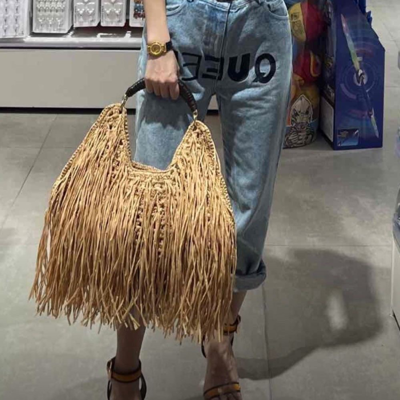 Bolsa de Palha com Franjas Boê - Ethnic Boho Fashion avaliação e preço
