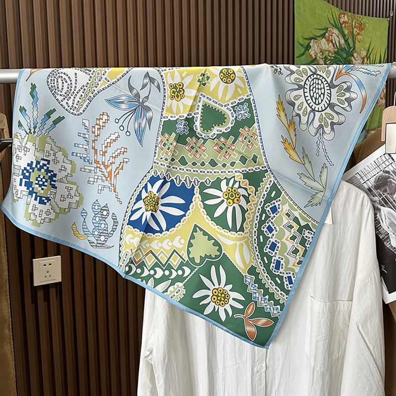 Lenço Quadrado Verde Boho com  - Ethnic Boho Fashion avaliação e preço
